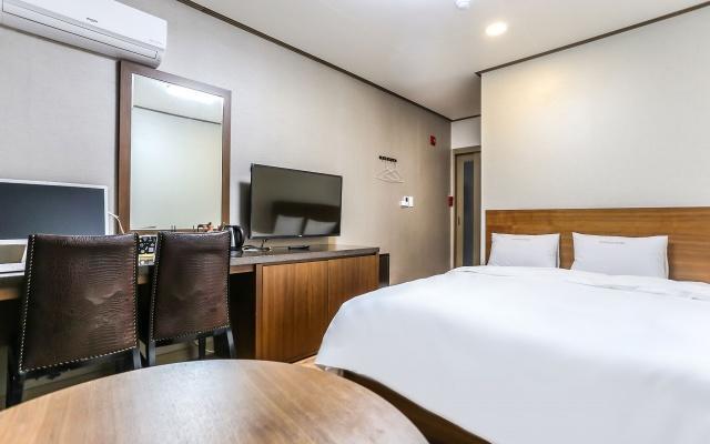 Hyundai Motel Gangneung Extérieur photo