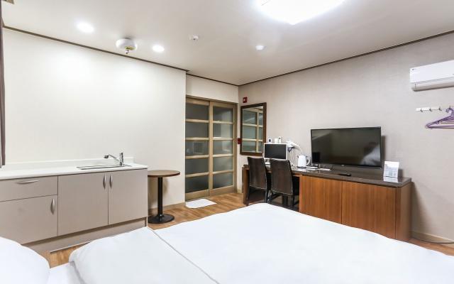 Hyundai Motel Gangneung Extérieur photo